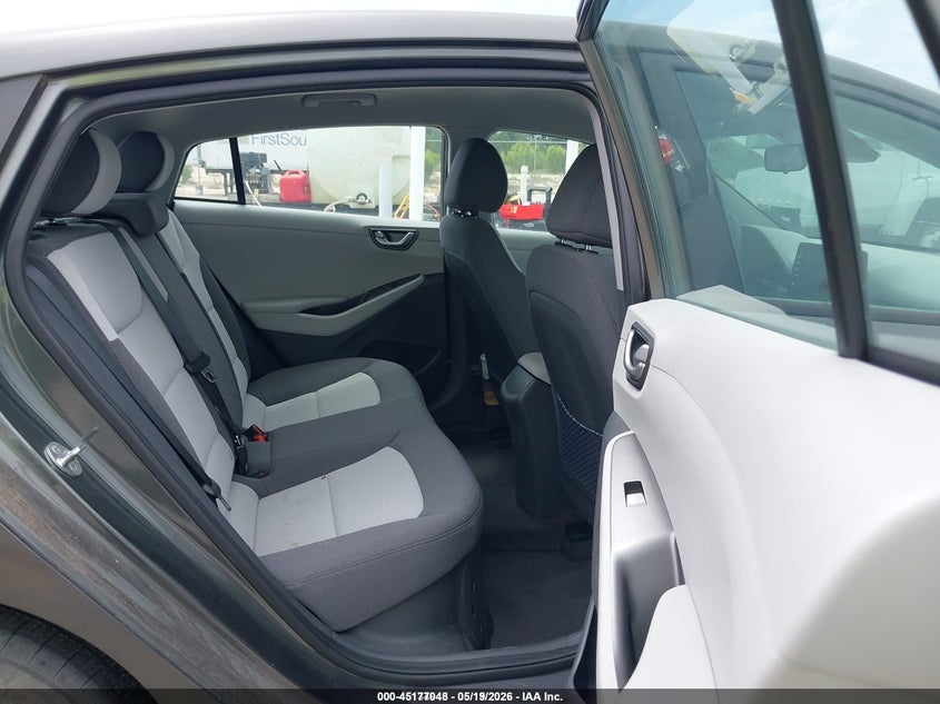 2020 Hyundai Ioniq hybrid VIN KMHC65LC5LU220614 IAAI salvage auction — REAR END, Sf97 (Texas), sold $3,100 on 2026-07-07 (photo 8)
