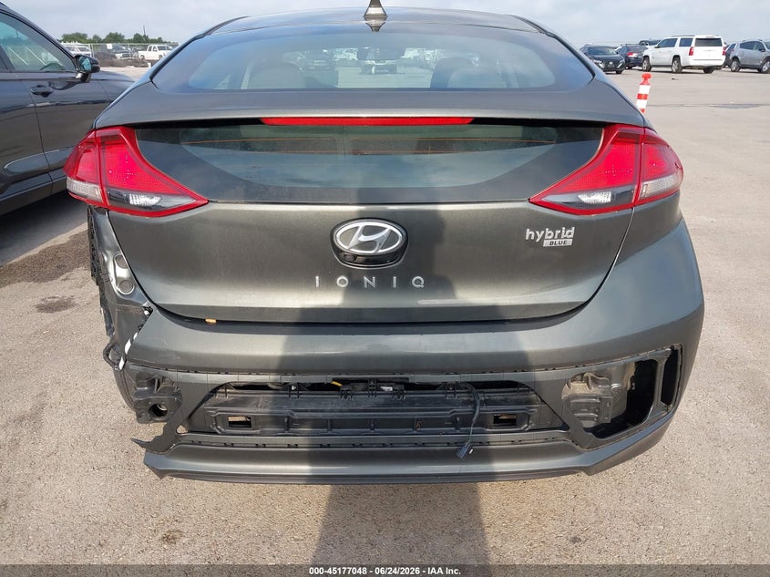 2020 Hyundai Ioniq hybrid VIN KMHC65LC5LU220614 IAAI salvage auction — REAR END, Sf97 (Texas), sold $3,100 on 2026-07-07 (photo 6)
