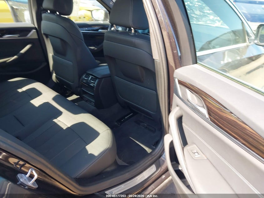 2023 BMW 5er VIN WBA13BJ04PWY16347 IAAI salvage auction — HAIL, Salvage Title, sold $17,250 on 2026-07-21 (photo 8)