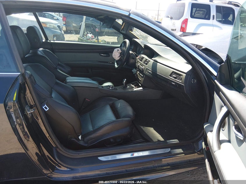 2011 BMW M3 VIN WBSDX9C50BE585007 IAAI salvage auction — FRONT END, Salvage (Texas), sold $4,100 on 2026-07-30 (photo 5)