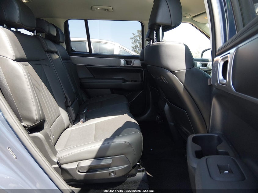 2025 Hyundai Santa fe VIN 5NMP24GL9SH109060 IAAI salvage auction — FRONT & REAR, Salvage (California), sold $10,025 on 2026-07-29 (photo 8)