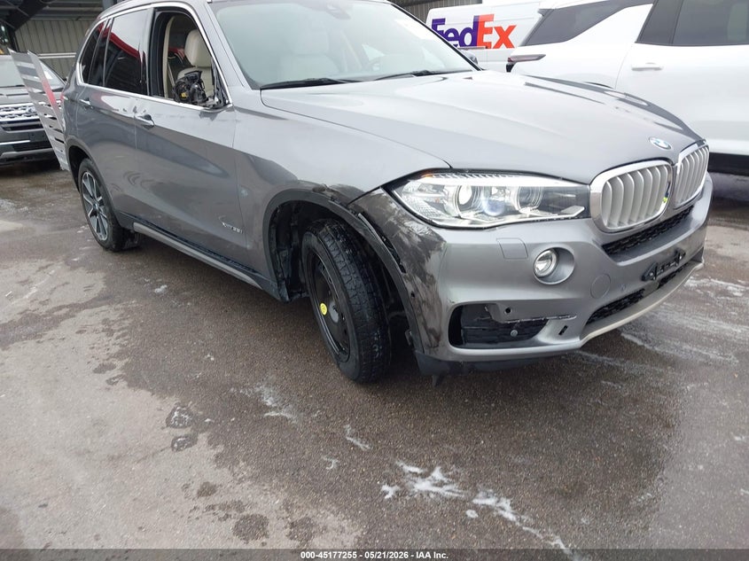 2016 BMW X5 VIN 5UXKR0C50G0P31168 IAAI salvage auction — SIDE, Salvage (Illinois), sold $5,600 on 2026-07-09 (photo 6)
