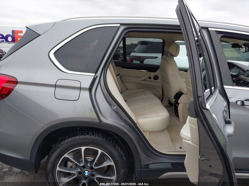 2016 BMW X5 VIN 5UXKR0C50G0P31168 IAAI salvage auction — SIDE, Salvage (Illinois), sold $5,600 on 2026-07-09 (photo 8)