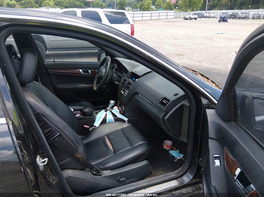 2010 Mercedes-benz C-klasse VIN WDDGF5EB5AR119105 IAAI salvage auction — NORMAL WEAR, Clear (Louisiana), sold $375 on 2026-07-29 (photo 5)