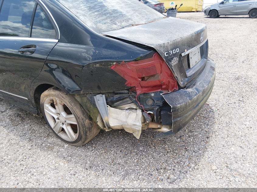 2010 Mercedes-benz C-klasse VIN WDDGF5EB5AR119105 IAAI salvage auction — NORMAL WEAR, Clear (Louisiana), sold $375 on 2026-07-29 (photo 6)