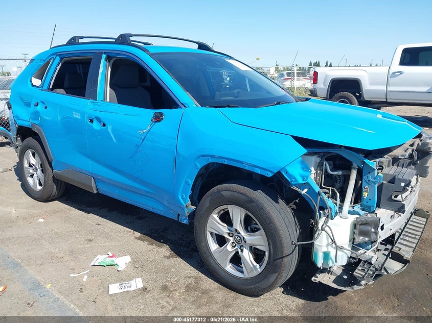 2019 Toyota Rav 4 VIN 2T3P1RFV2KW001538 IAAI salvage auction — RIGHT SIDE, Salvage (California), sold $9,000 on 2026-07-29 (photo 6)
