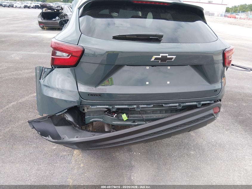 2026 Chevrolet Trax VIN KL77LHEP1TC143887 IAAI salvage auction — REAR END, Salvage (Illinois), sold $4,650 on 2026-07-10 (photo 6)