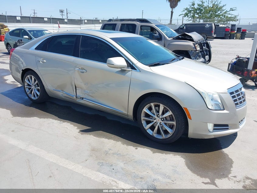 2013 Cadillac Xts VIN 2G61P5S33D9141048 IAAI salvage auction — RIGHT SIDE, Salvage (California), sold $1,400 on 2026-07-08 (photo 1)