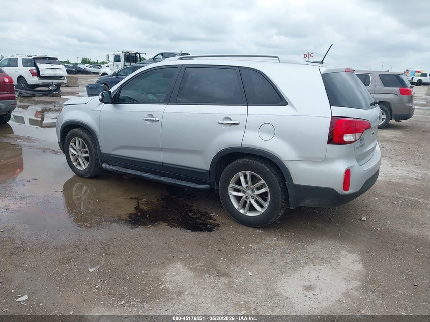 2014 Kia Sorento VIN 5XYKT3A66EG479014 IAAI salvage auction — HAIL, Original (Texas), sold $4,025 on 2026-07-15 (photo 3)