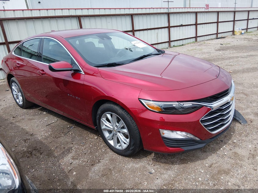 2025 Chevrolet Malibu VIN 1G1ZD5ST0SF121944 — IAAI salvage auction photo