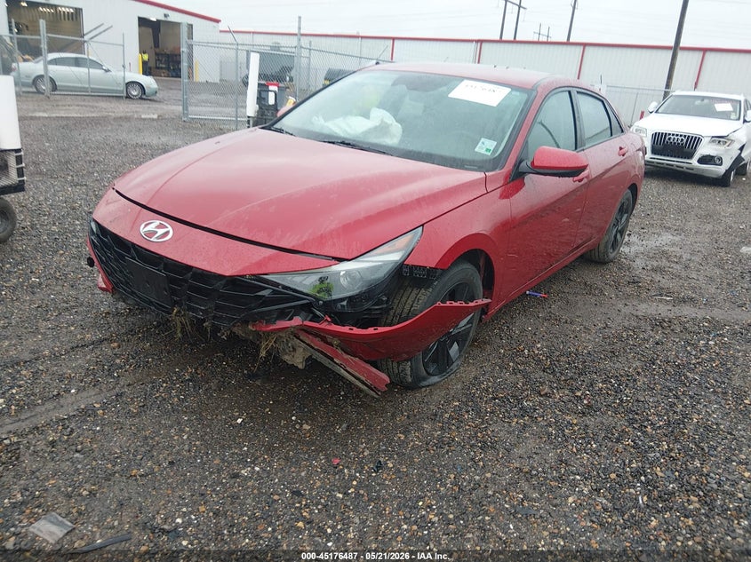 2023 Hyundai Elantra VIN KMHLM4AG3PU520700 IAAI salvage auction — FRONT END, Salvage Title, sold $4,300 on 2026-07-29 (photo 2)
