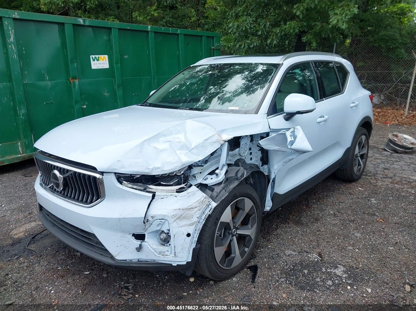 2025 Volvo Xc40 VIN YV4L12UE6S2552196 IAAI salvage auction — LEFT FRONT, Salvage Title, sold $13,400 on 2026-08-12 (photo 6)