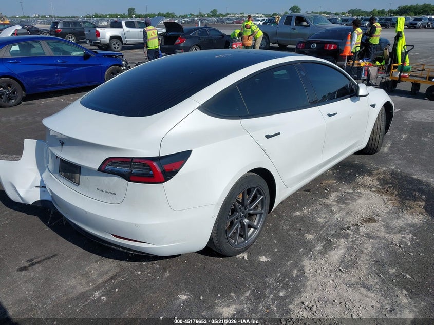 2020 Tesla Model 3 VIN 5YJ3E1EB7LF665269 IAAI salvage auction — FRONT & REAR, Salvage (Illinois), sold $6,300 on 2026-08-02 (photo 4)