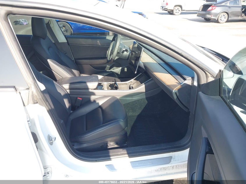 2020 Tesla Model 3 VIN 5YJ3E1EB7LF665269 IAAI salvage auction — FRONT & REAR, Salvage (Illinois), sold $6,300 on 2026-08-02 (photo 5)