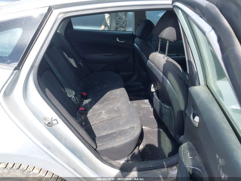 2016 Kia Optima VIN 5XXGT4L30GG055639 IAAI salvage auction — LEFT REAR, Salvage Title, sold $1,200 on 2026-07-10 (photo 8)