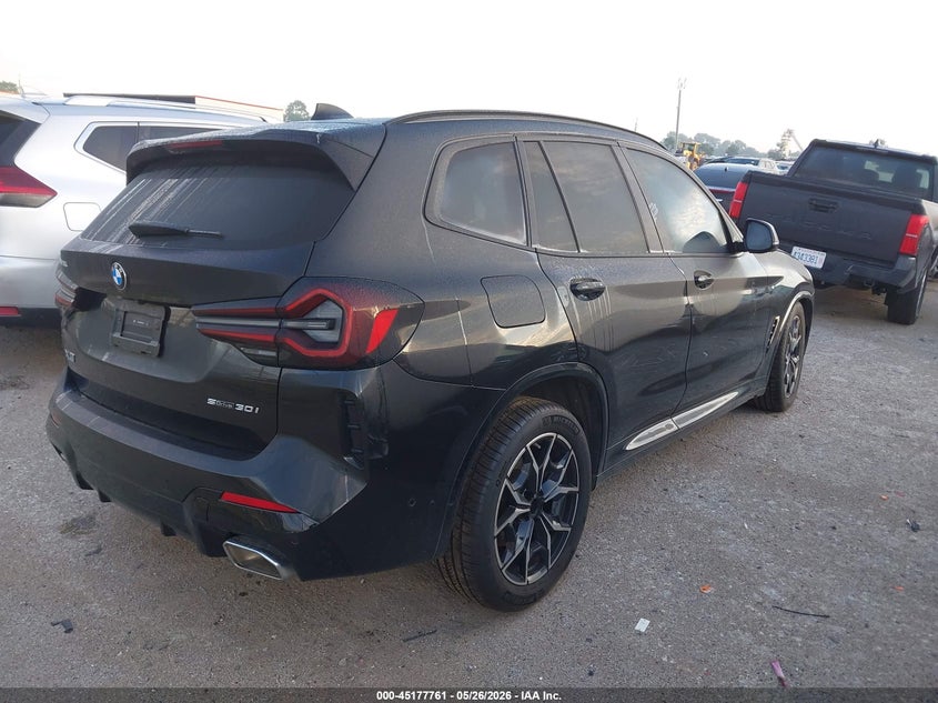 2024 BMW X3 VIN 5UX43DP07R9V35601 IAAI salvage auction — LEFT FRONT, Original (Texas), sold $17,100 on 2026-07-28 (photo 4)