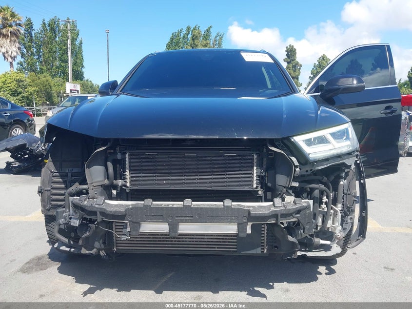 2020 Audi Q5 VIN WA1E2AFY3L2045441 IAAI salvage auction — FRONT END, Salvage (California), sold $9,700 on 2026-07-11 (photo 6)