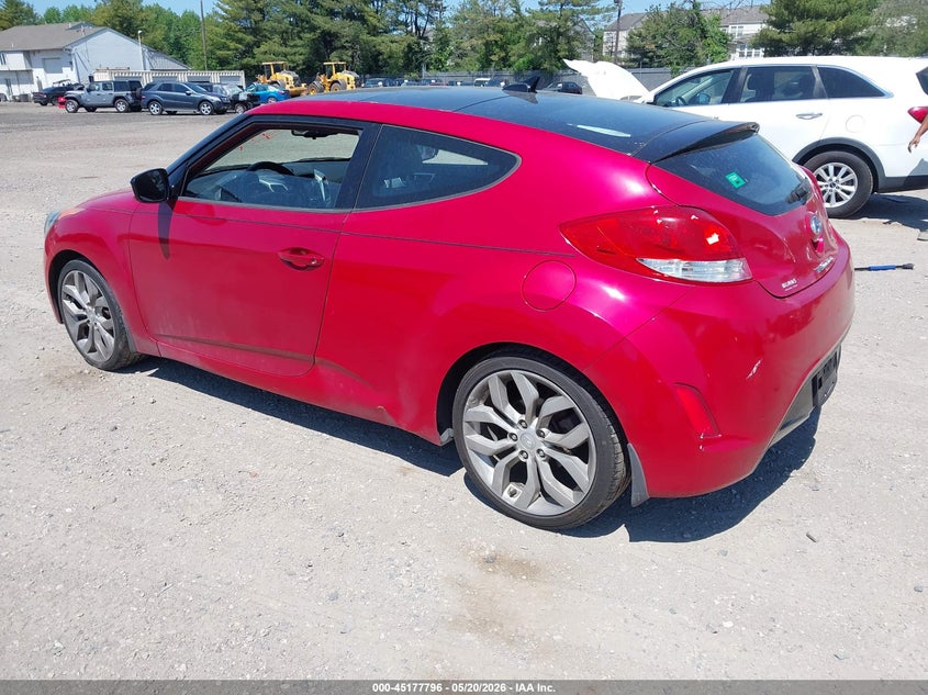 2013 Hyundai Veloster VIN KMHTC6AD5DU148311 IAAI salvage auction — NORMAL WEAR, Salvage (Texas), sold $25 on 2026-07-28 (photo 3)