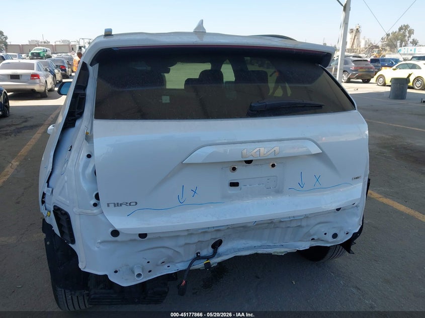 2025 Kia Niro VIN KNDCR3LE6S5257844 IAAI salvage auction — REAR END, Salvage (California), sold $10,750 on 2026-07-15 (photo 6)