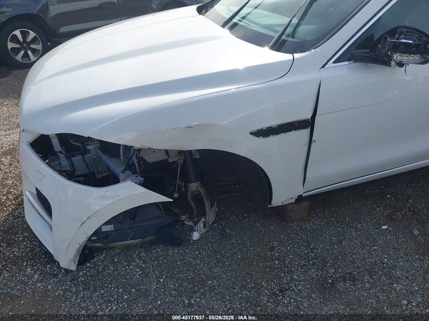 2022 Jaguar F-pace VIN SADCJ2EX6NA690919 IAAI salvage auction — LEFT FRONT, Salvage (Illinois), sold $7,000 on 2026-07-09 (photo 6)