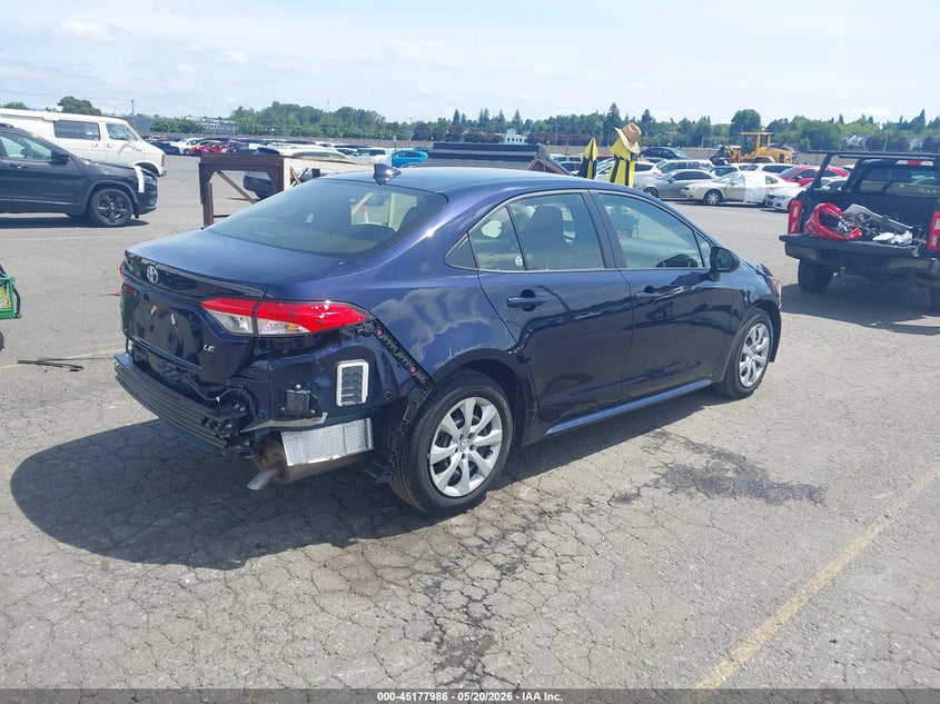 2026 Toyota Corolla VIN JTDB4MEE3T3040066 IAAI salvage auction — FRONT & REAR, Salvage (Oregon), sold $8,300 on 2026-07-30 (photo 4)