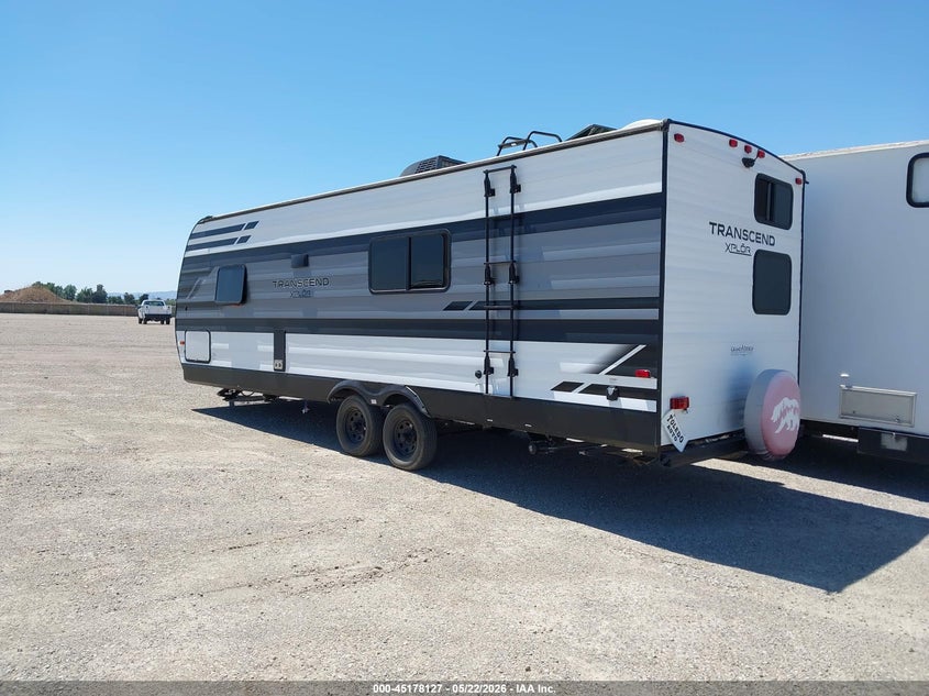 2021 Grand design Other VIN 573TT3029M8816101 IAAI salvage auction — THEFT, Clear - Dealer Only (California), sold $1,100 on 2026-07-29 (photo 3)