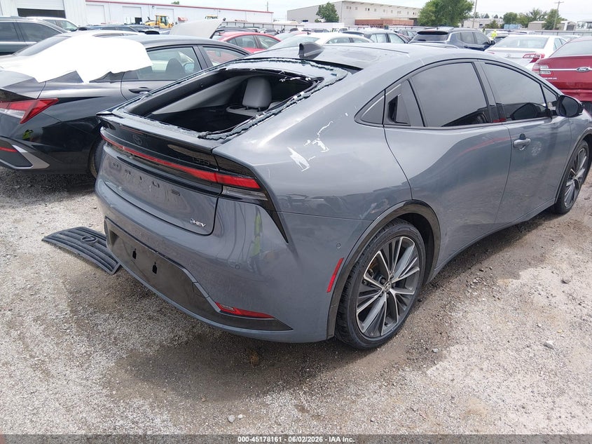 2025 Toyota Prius VIN JTDACAAUXS3064356 IAAI salvage auction — HAIL, Clear (Oklahoma), sold $12,800 on 2026-07-31 (photo 4)