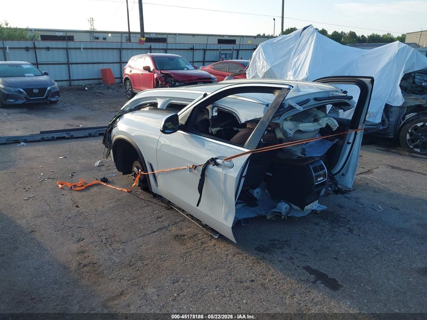2020 BMW X5 VIN 5UXCR6C09L9B36002 IAAI salvage auction — ROLLOVER, Non-Repairable (Texas), sold $1,100 on 2026-07-29 (photo 3)