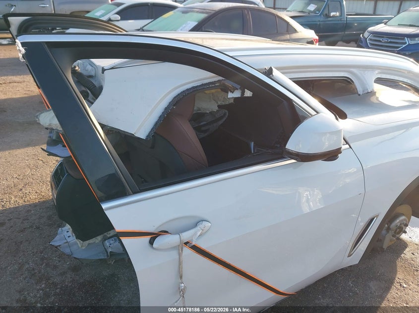 2020 BMW X5 VIN 5UXCR6C09L9B36002 IAAI salvage auction — ROLLOVER, Non-Repairable (Texas), sold $1,100 on 2026-07-29 (photo 5)