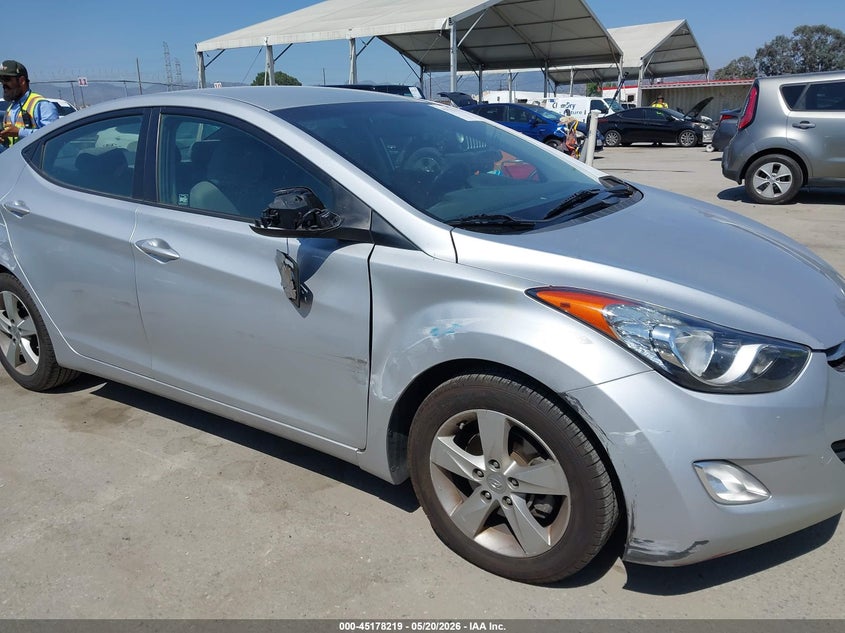 2013 Hyundai Elantra VIN KMHDH4AE4DU847724 IAAI salvage auction — RIGHT FRONT, Salvage (California), sold $1,350 on 2026-07-29 (photo 6)
