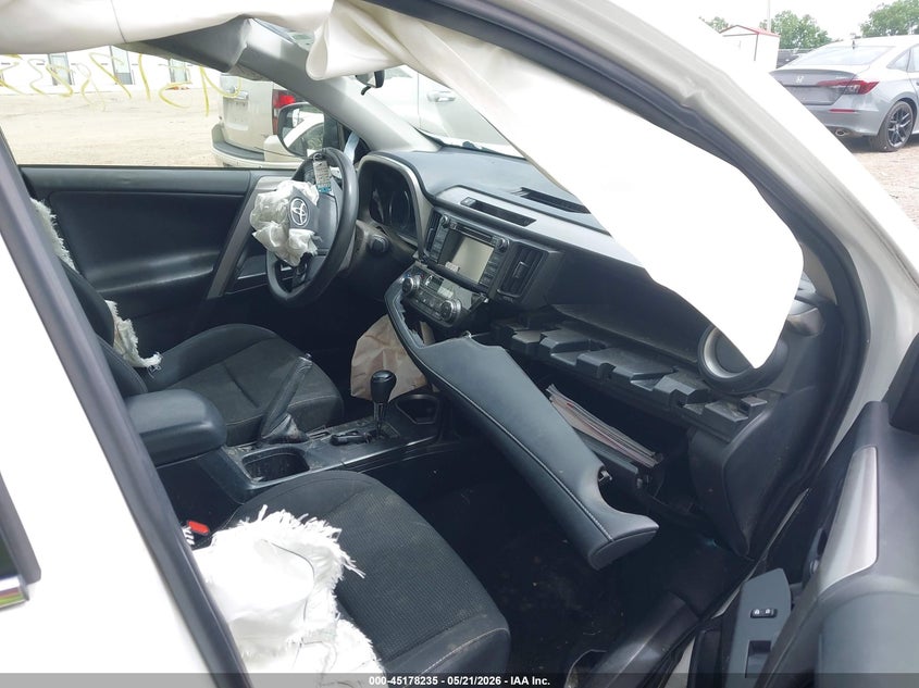 2018 Toyota Rav 4 VIN JTMRJREV9JD236749 IAAI salvage auction — FRONT & REAR, Clear (Indiana), sold $2,500 on 2026-07-29 (photo 5)