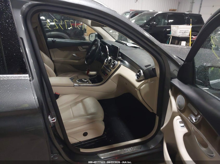 2019 Mercedes-benz Glc VIN WDC0G4KB4KF566061 IAAI salvage auction — FRONT END, Salvage (Minnesota), sold $7,250 on 2026-07-15 (photo 5)