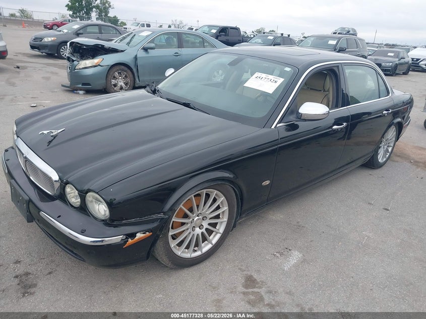 2007 Jaguar Xj series VIN SAJWA79B27SH14817 IAAI salvage auction — RIGHT FRONT, Salvage (Iowa), sold $600 on 2026-07-28 (photo 2)