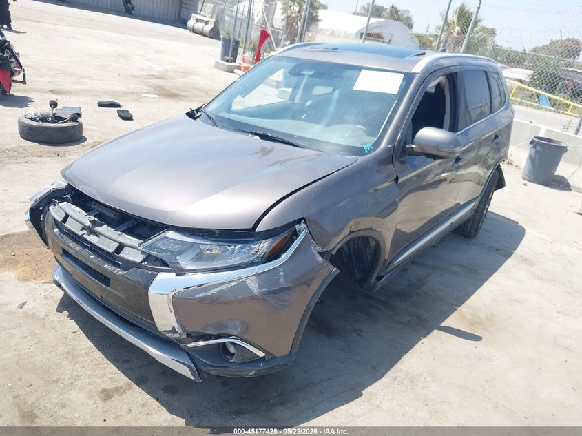 2017 Mitsubishi Outlander VIN JA4AD3A34HZ034608 IAAI salvage auction — FRONT & REAR, Salvage (California), sold $700 on 2026-09-04 (photo 2)