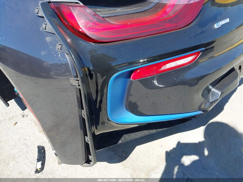 2014 BMW I8 VIN WBY2Z2C51EVX64353 IAAI salvage auction — REAR END, Salvage (California), sold $14,800 on 2026-07-09 (photo 6)