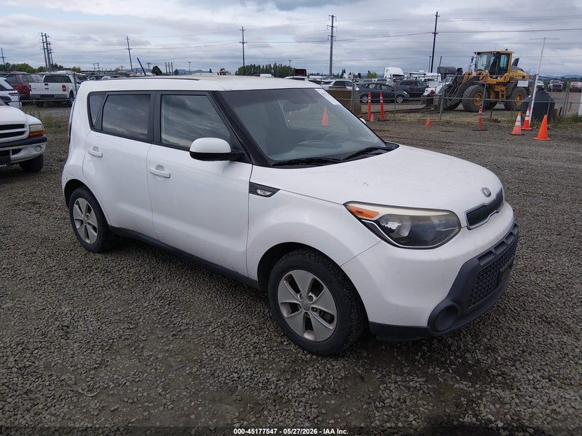 2014 Kia Soul VIN KNDJN2A25E7111448 IAAI salvage auction — LEFT SIDE, Salvage (Oregon), sold $400 on 2026-07-29 (photo 1)
