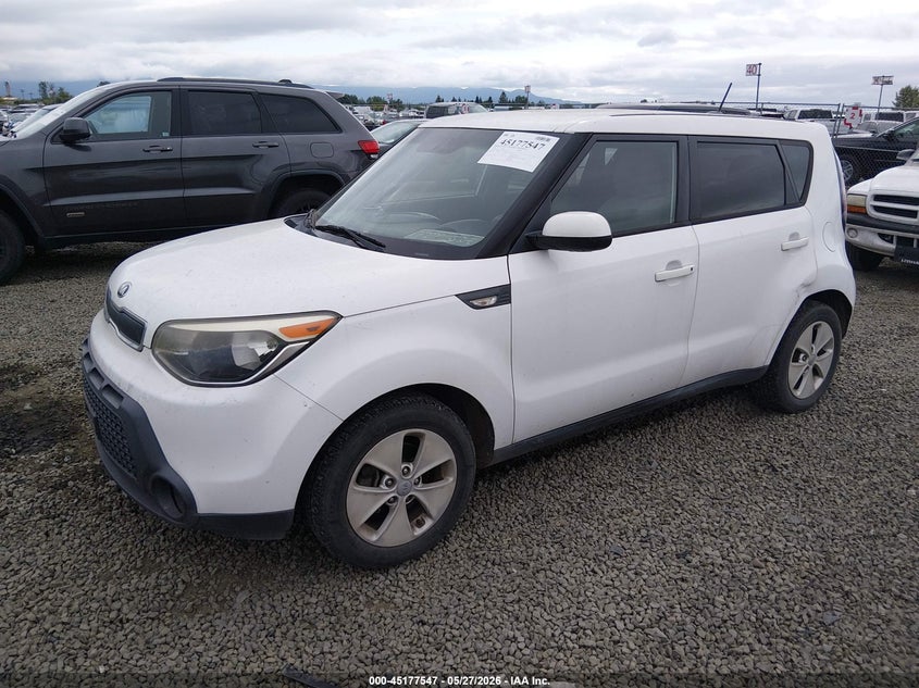 2014 Kia Soul VIN KNDJN2A25E7111448 IAAI salvage auction — LEFT SIDE, Salvage (Oregon), sold $400 on 2026-07-29 (photo 2)