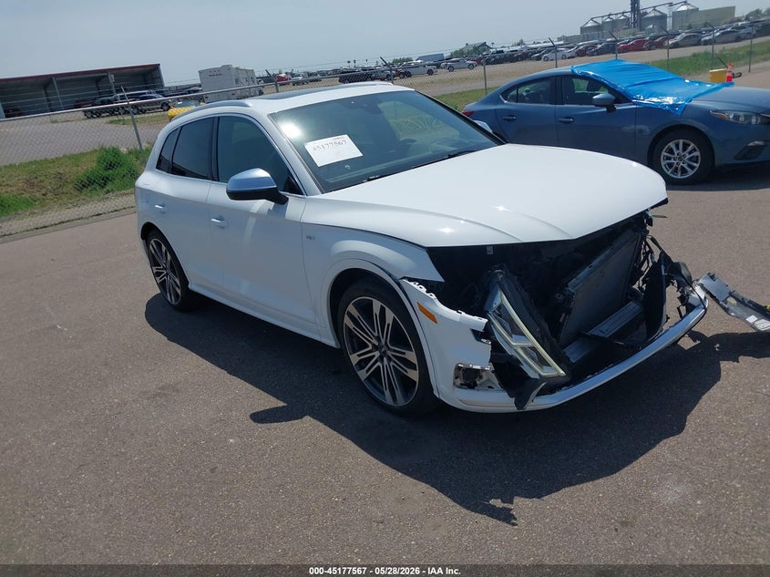 2018 Audi Sq5 VIN WA1C4AFY6J2183571 — IAAI salvage auction photo