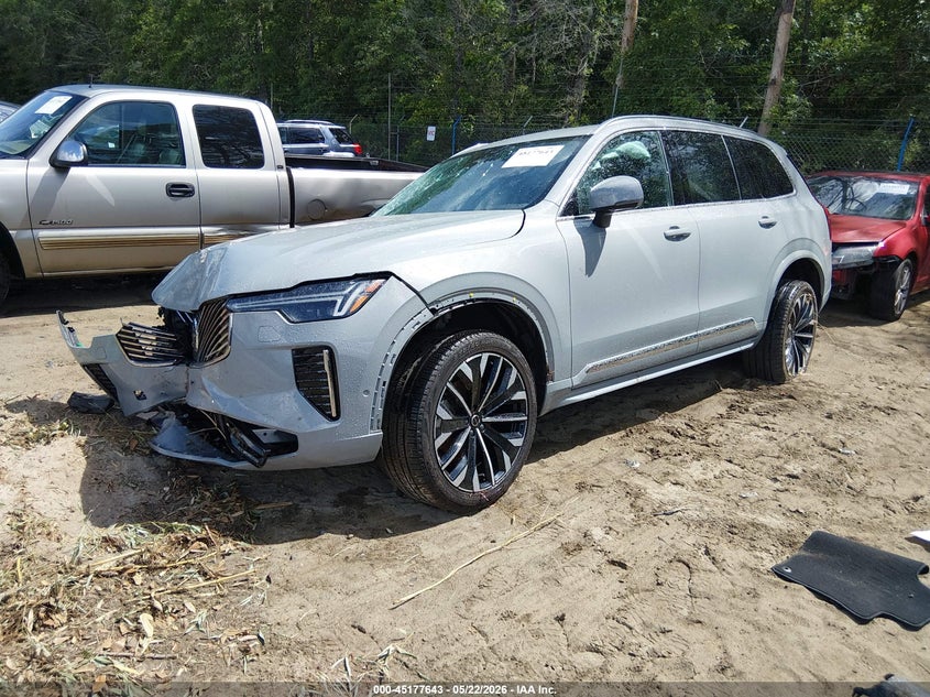 2025 Volvo Xc90 VIN YV4062PB2S1375531 IAAI salvage auction — SIDE, Salvage (South Carolina), sold $7,400 on 2026-07-28 (photo 2)