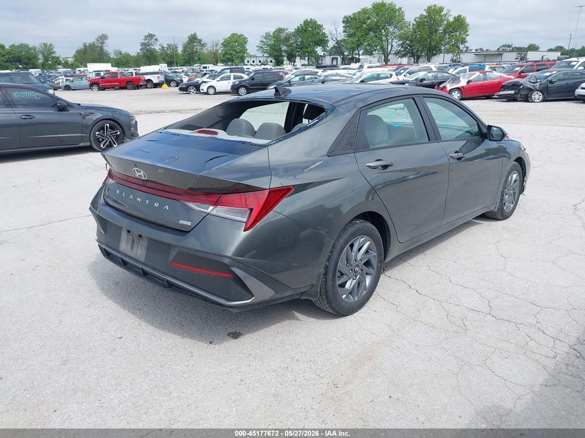 2024 Hyundai Elantra VIN KMHLM4DJ5RU116615 IAAI salvage auction — HAIL, Clear (Missouri), sold $7,600 on 2026-07-30 (photo 4)