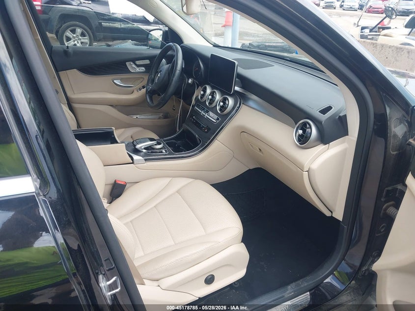 2016 Mercedes-benz Glc VIN WDC0G4KBXGF082712 IAAI salvage auction — REAR END, Salvage Title, sold $6,500 on 2026-07-22 (photo 5)