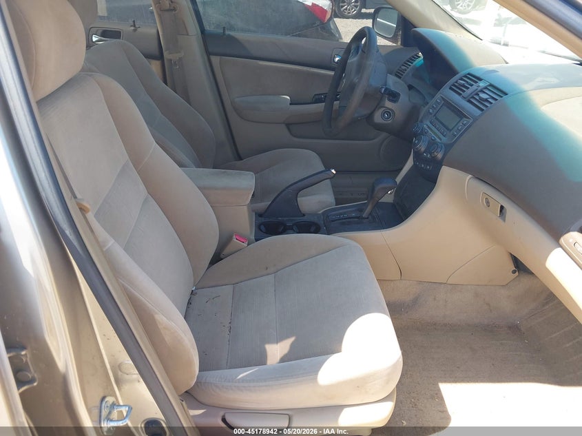 2007 Honda Accord VIN JHMCM56127C012186 IAAI salvage auction — REAR END, Repossession Paperwork (Georgia), sold $625 on 2026-07-10 (photo 5)