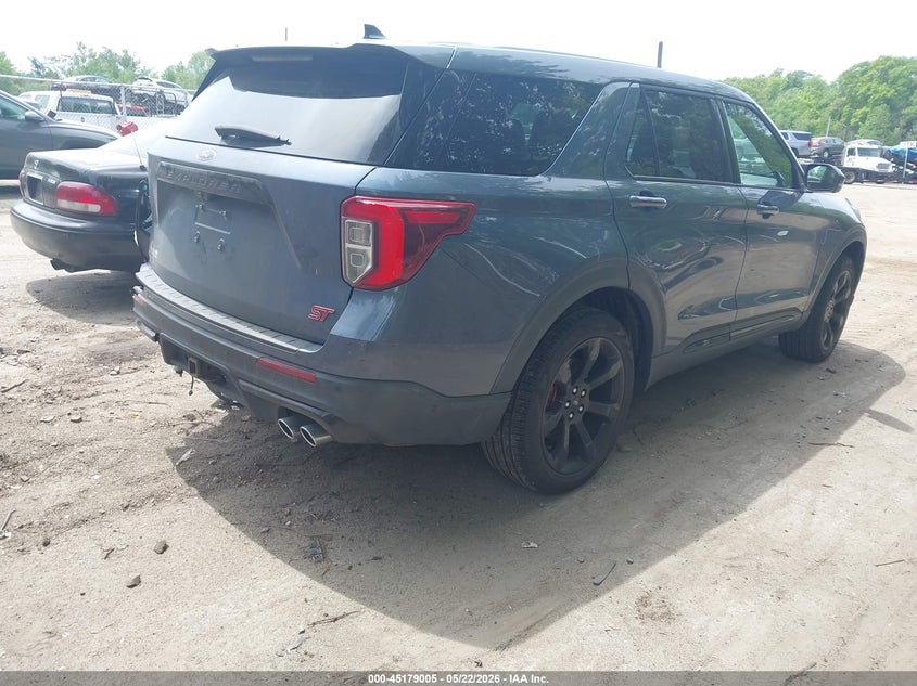 2021 Ford Explorer VIN 1FM5K8GC0MGB38029 IAAI salvage auction — LEFT SIDE, Salvage (Rhode Island), sold $9,925 on 2026-07-28 (photo 4)