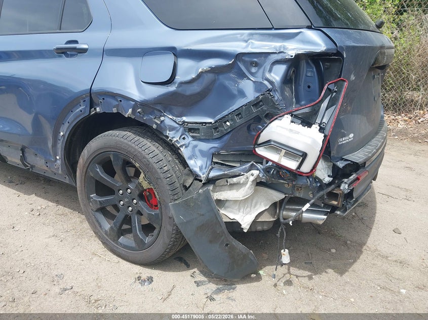 2021 Ford Explorer VIN 1FM5K8GC0MGB38029 IAAI salvage auction — LEFT SIDE, Salvage (Rhode Island), sold $9,925 on 2026-07-28 (photo 6)