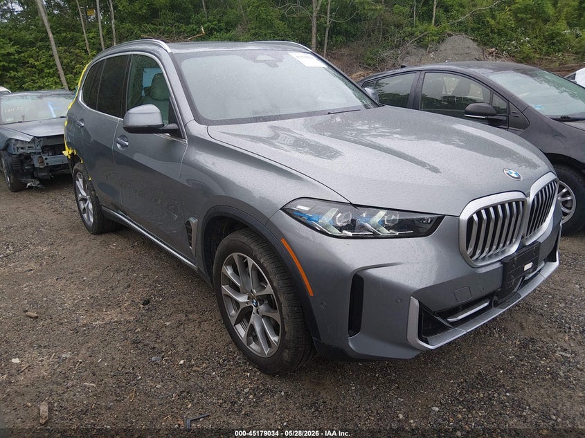 2026 BMW X5 VIN 5UX23EU00T9129930 IAAI salvage auction — REAR END, Salvage Title, sold $35,800 on 2026-07-27 (photo 1)