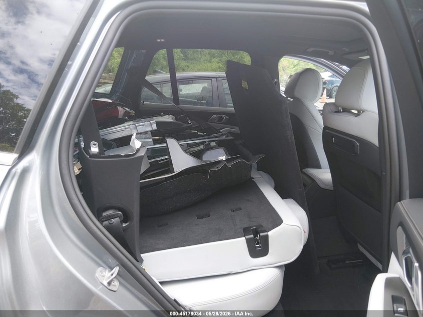 2026 BMW X5 VIN 5UX23EU00T9129930 IAAI salvage auction — REAR END, Salvage Title, sold $35,800 on 2026-07-27 (photo 8)