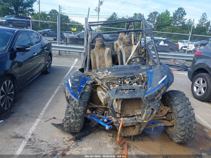 2025 Kawasaki Ninja VIN ML5EXEP14SDAF8033 IAAI salvage auction — FRONT END, Salvage Title, sold $1,050 on 2026-09-16 (photo 5)