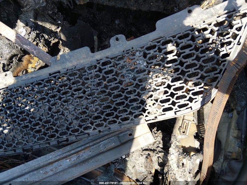 2014 Infiniti Qx80 VIN JN8AZ2NF5E9552491 IAAI salvage auction — INTERIOR BURN, Salvage (South Carolina), sold $300 on 2026-07-07 (photo 8)