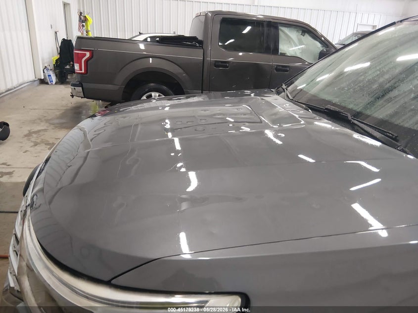 2021 Ford Explorer VIN 1FMSK8FH4MGB72586 IAAI salvage auction — HAIL, Salvage Title, sold $8,100 on 2026-08-01 (photo 6)