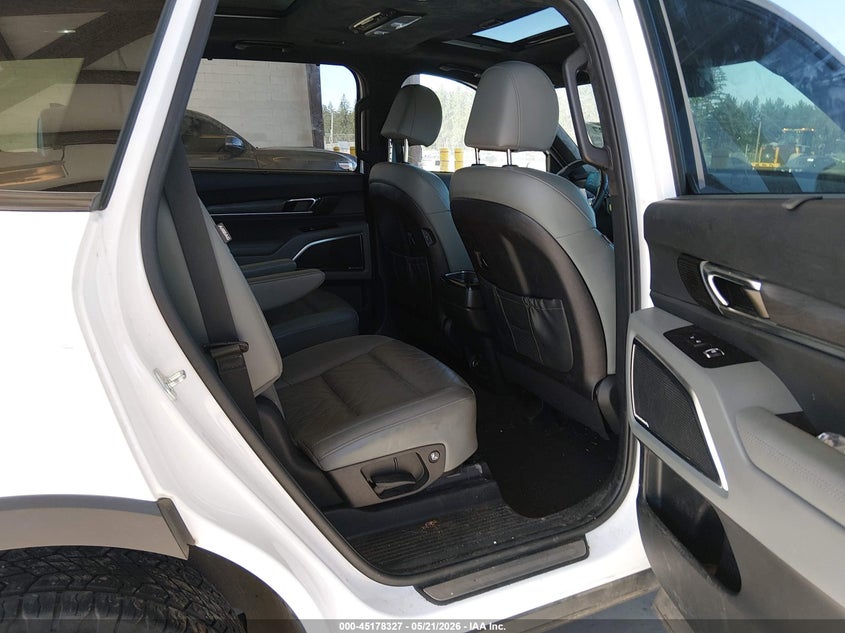 2024 Kia Telluride VIN 5XYP5DGC2RG459299 IAAI salvage auction — LEFT FRONT, Bill Of Sale (Washington), sold $8,900 on 2026-07-15 (photo 8)